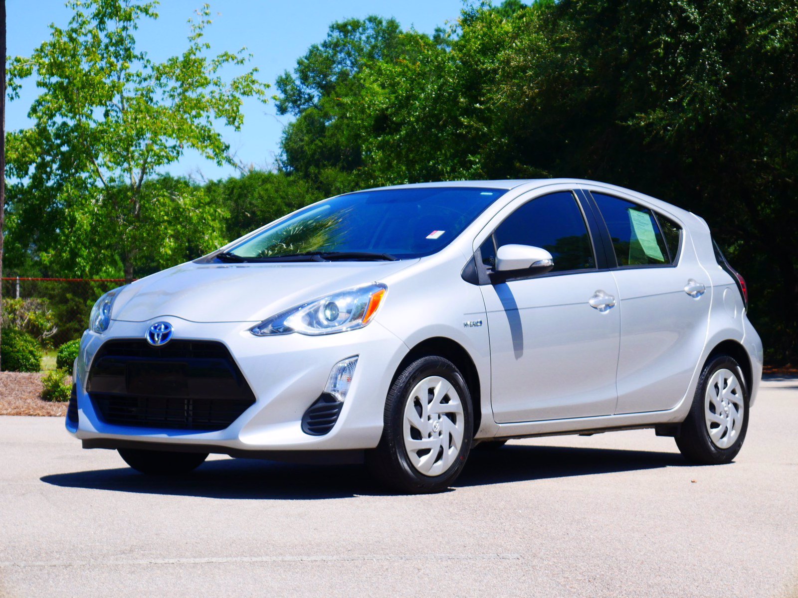 PreOwned 2016 Toyota Prius c Two FWD 5D Hatchback
